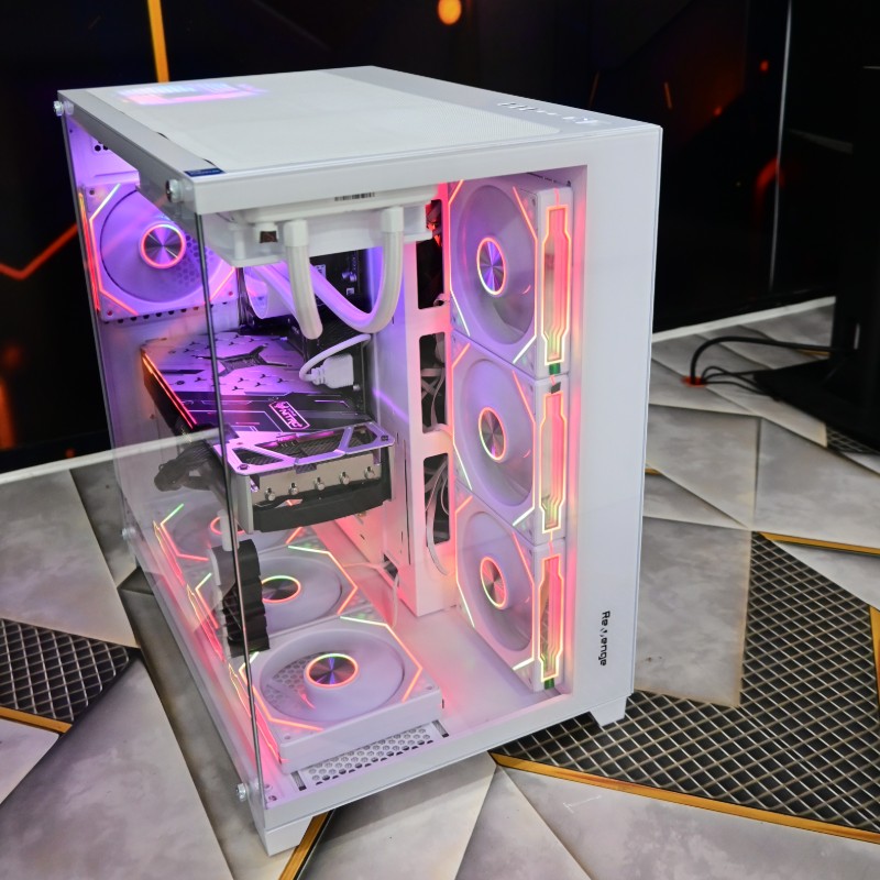 i5 12.Nesil İşlemci 8 gb 256 Bit Ekran Kartı Oyun Bilgisayarı